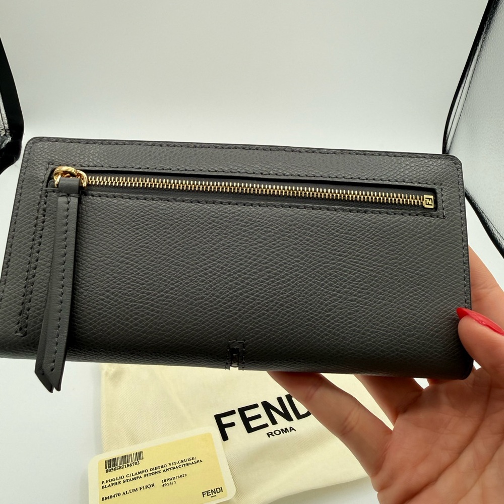 Fendi Charcoal Leather & Python Olock Wallet NWT - image 3